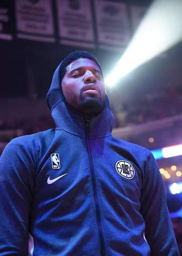 凯尔特人轻取青岛队，乔治刷新纪录的简单介绍