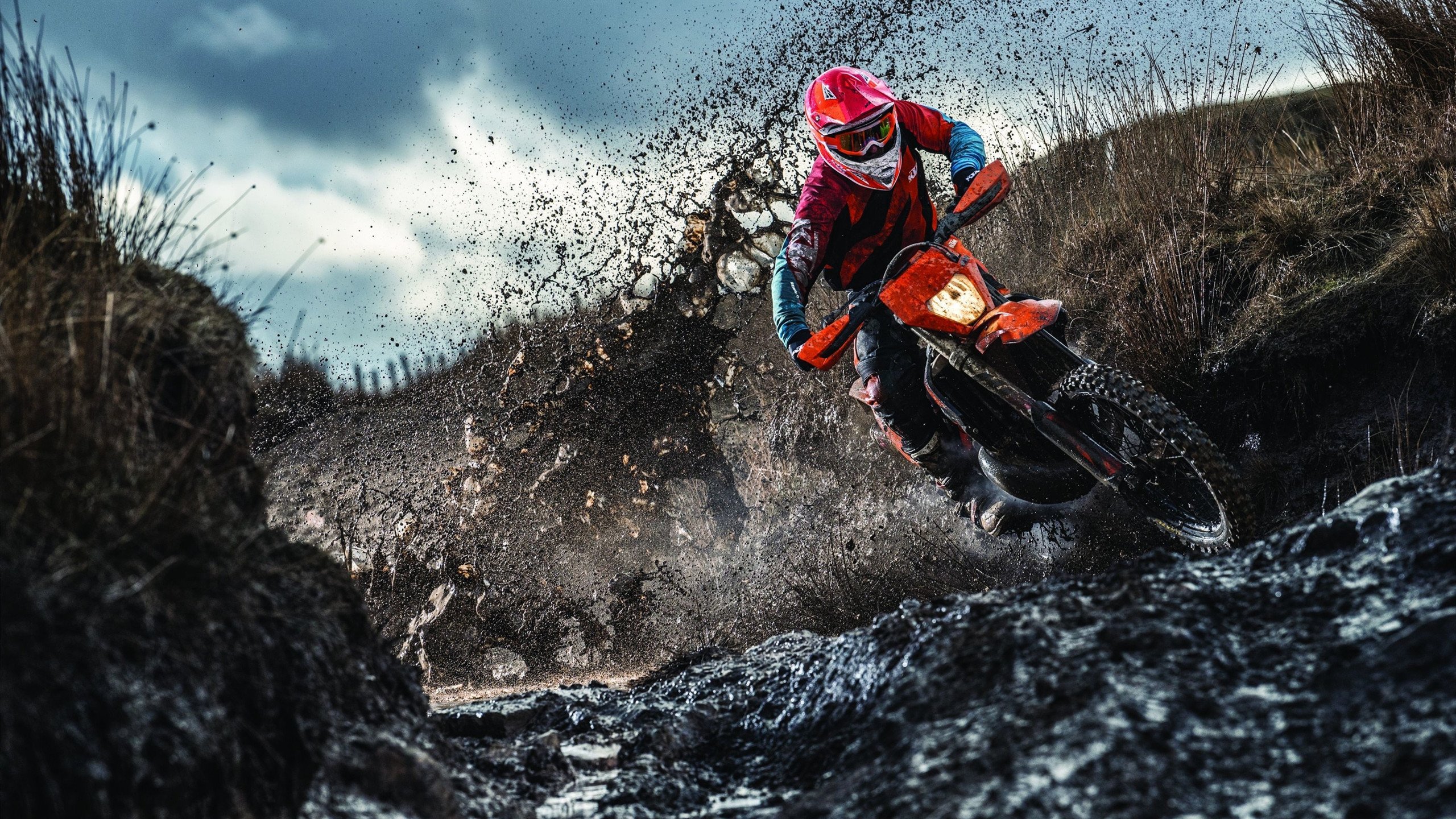 跨界奇迹，从爱尔兰绿茵到NBA硬木—奥纳纳的双重征服