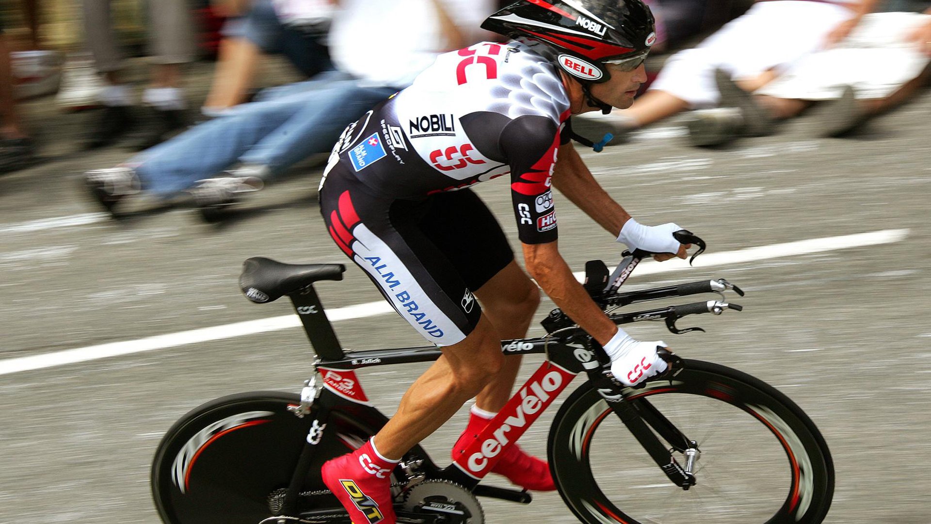 年度焦点之战之夜,范弗利特如何以大师级节奏完全掌控赛场